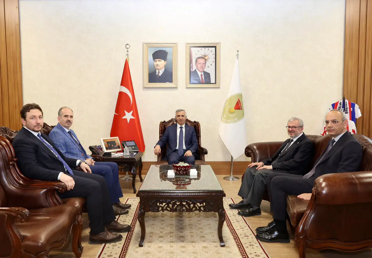 Vali Ünlüer’den Yoğun Ziyaret Trafiği ve Temaslar