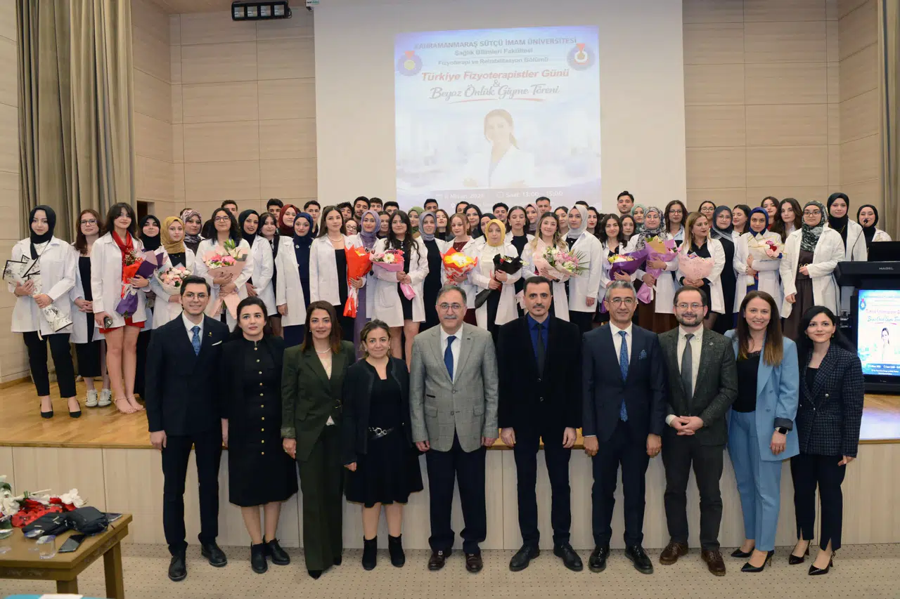 KSÜ’de Fizyoterapi Öğrencileri İlk Beyaz Önlüklerini Giyerek Mesleğe Adım Attı