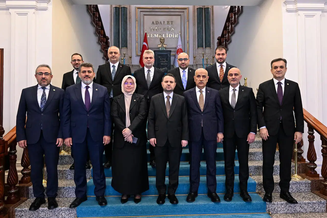 Kahramanmaraş Siyasetinden Adalet Bakanı Gürlek'e Hayırlı Olsun Ziyareti