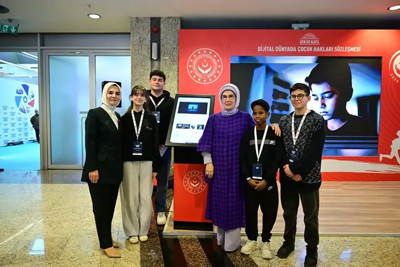 Çocukların Dijital Güvenliği İçin Küresel Zirve Başlıyor