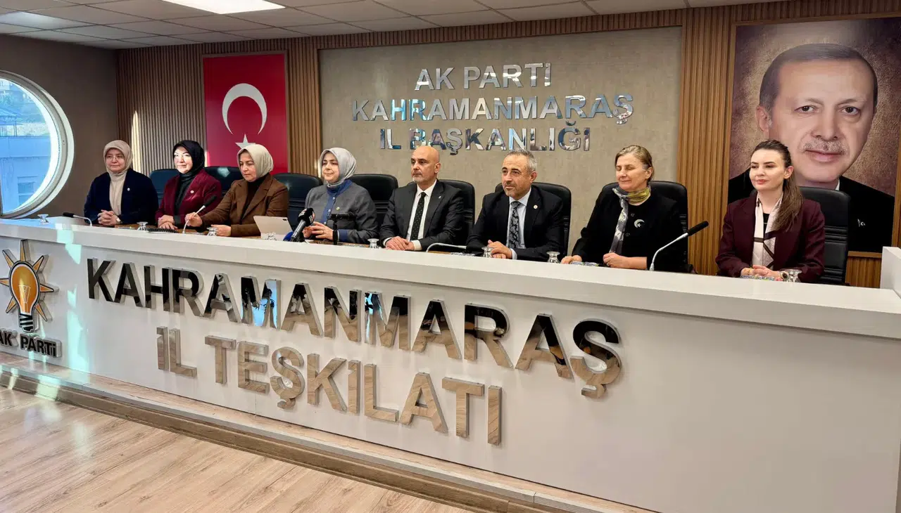 AK Parti İl Yönetimi Toplantısı Tamamlandı