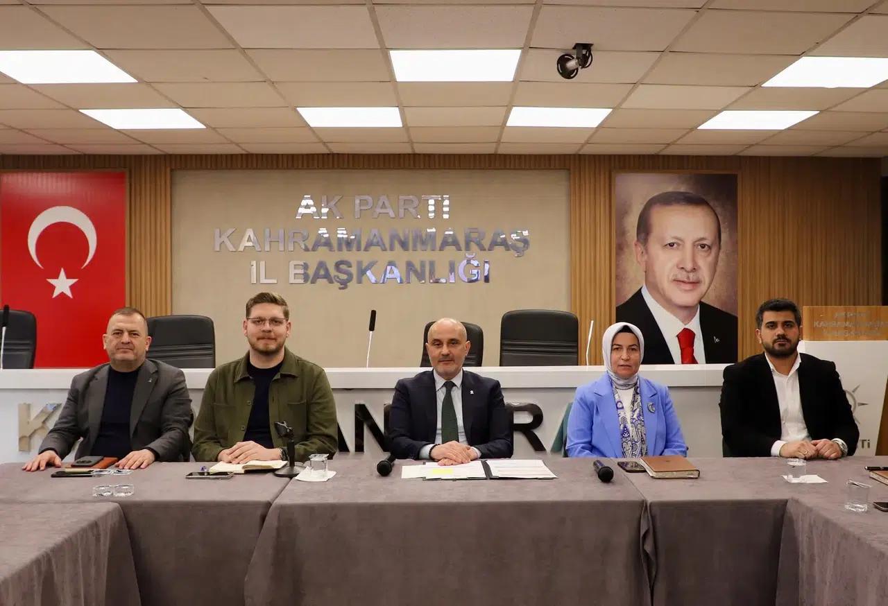 AK Parti İl Yönetimi Haftalık Toplantısını Gerçekleştirdi