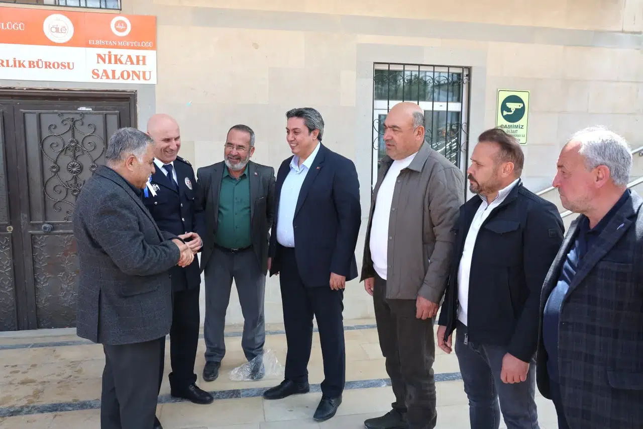 Elbistan'da Cuma Çıkışı Vatandaşlarla Buluşma Gerçekleşti