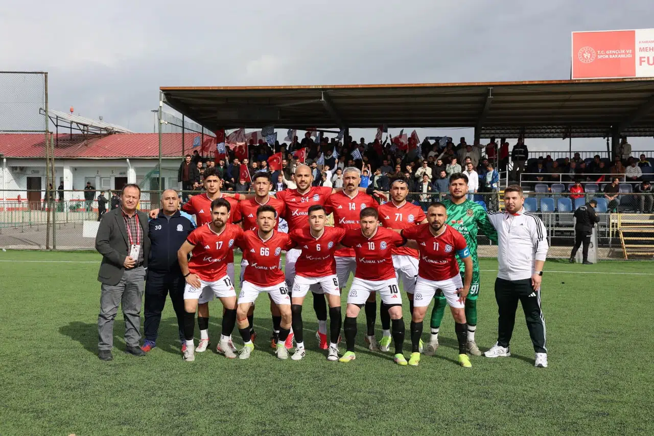 Çağlayancerit Belediyespor Play-Off’ta Elbistan Engelini Geçti