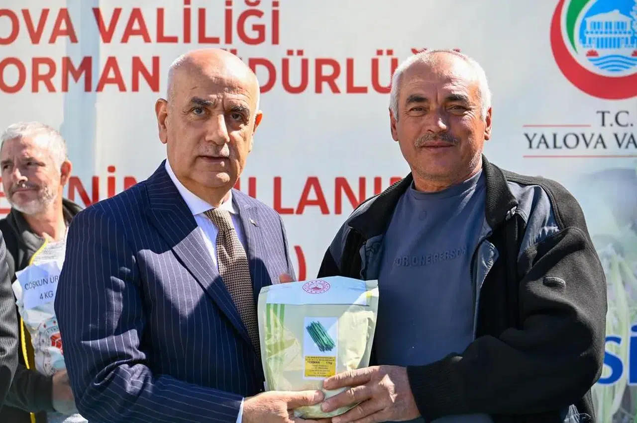 Çiftçilere Tohum Desteği Sağlandı