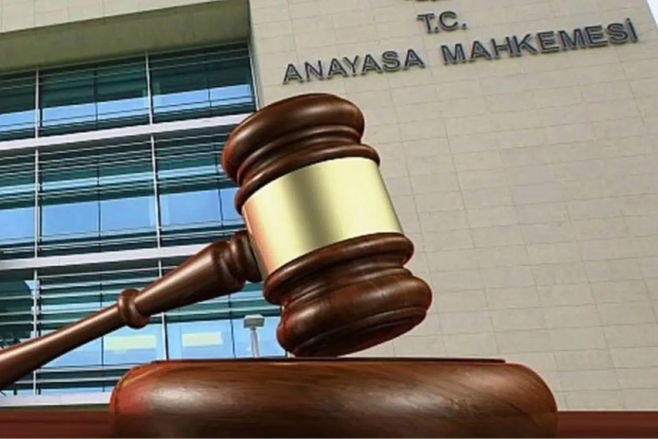Anayasa Mahkemesi, TFF Tahkim Kurulu'nun kararını Anayasa'ya aykırı buldu!