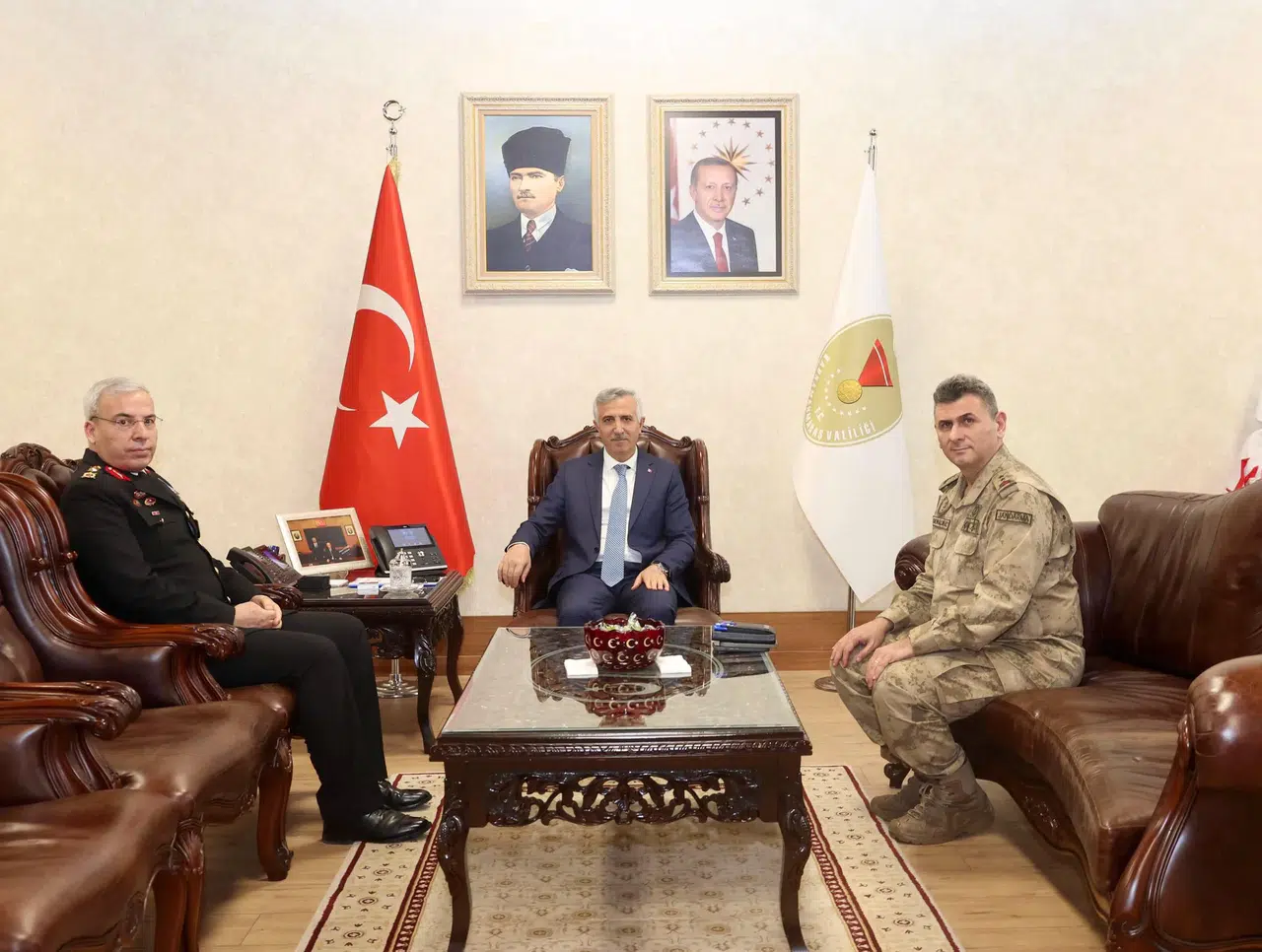 Vali Ünlüer’den Kritik Güvenlik Zirvesi