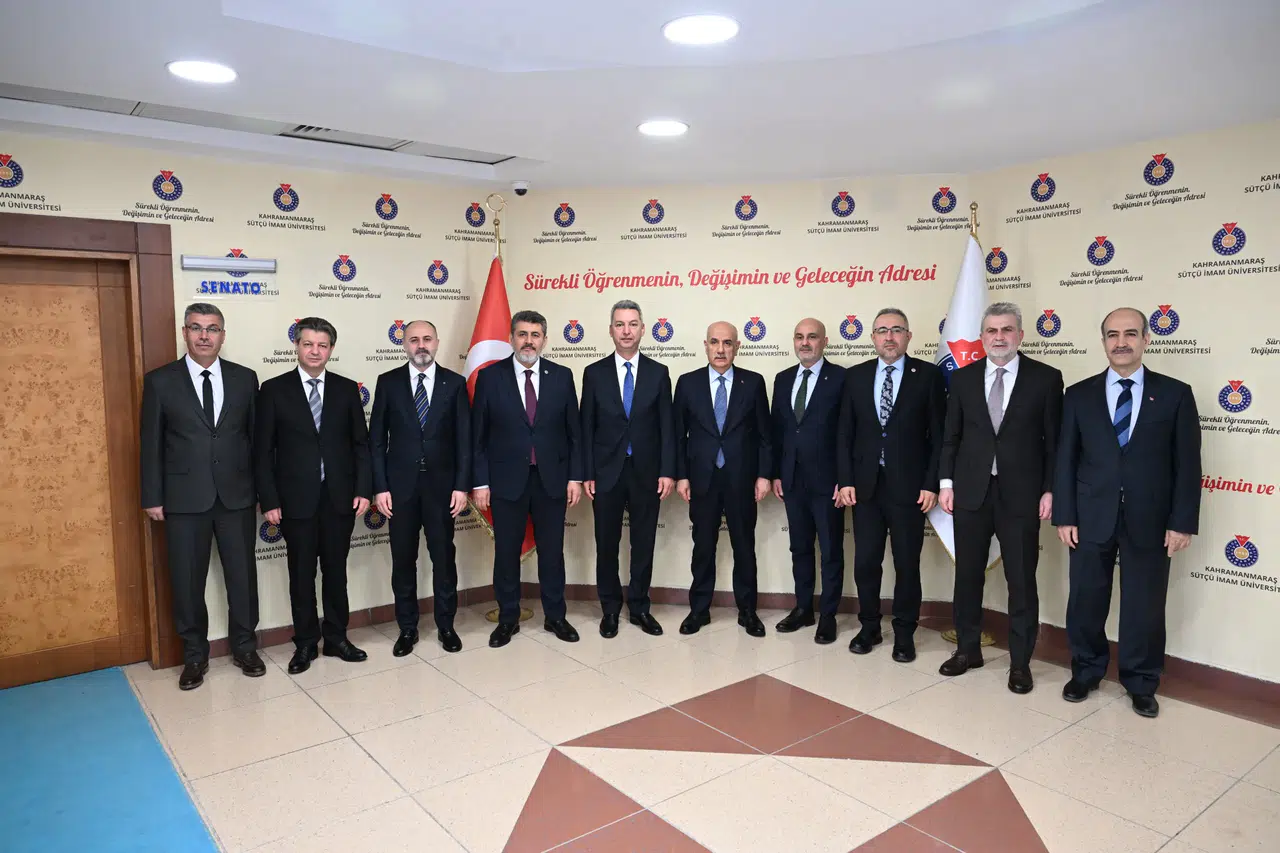 AK Parti Temsilcileri, Rektör Okumuş'u Ziyaret Etti