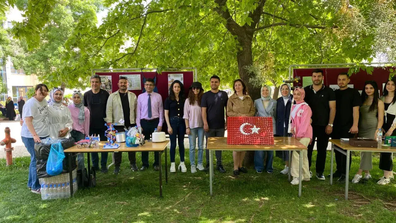 Büyükşehir’den Üniversite Gençliğiyle “Atıksız Piknik” Etkinliği