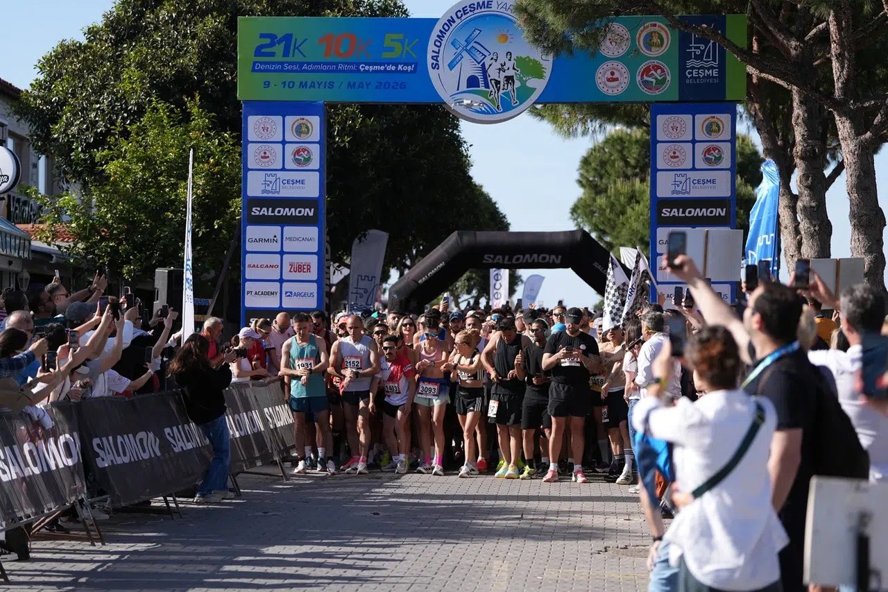 Çeşme'de Tarihi Bir Etkinlik: 43 Ülkeden 3 Bin 450 Sporcu Rüzgarla Koştu!