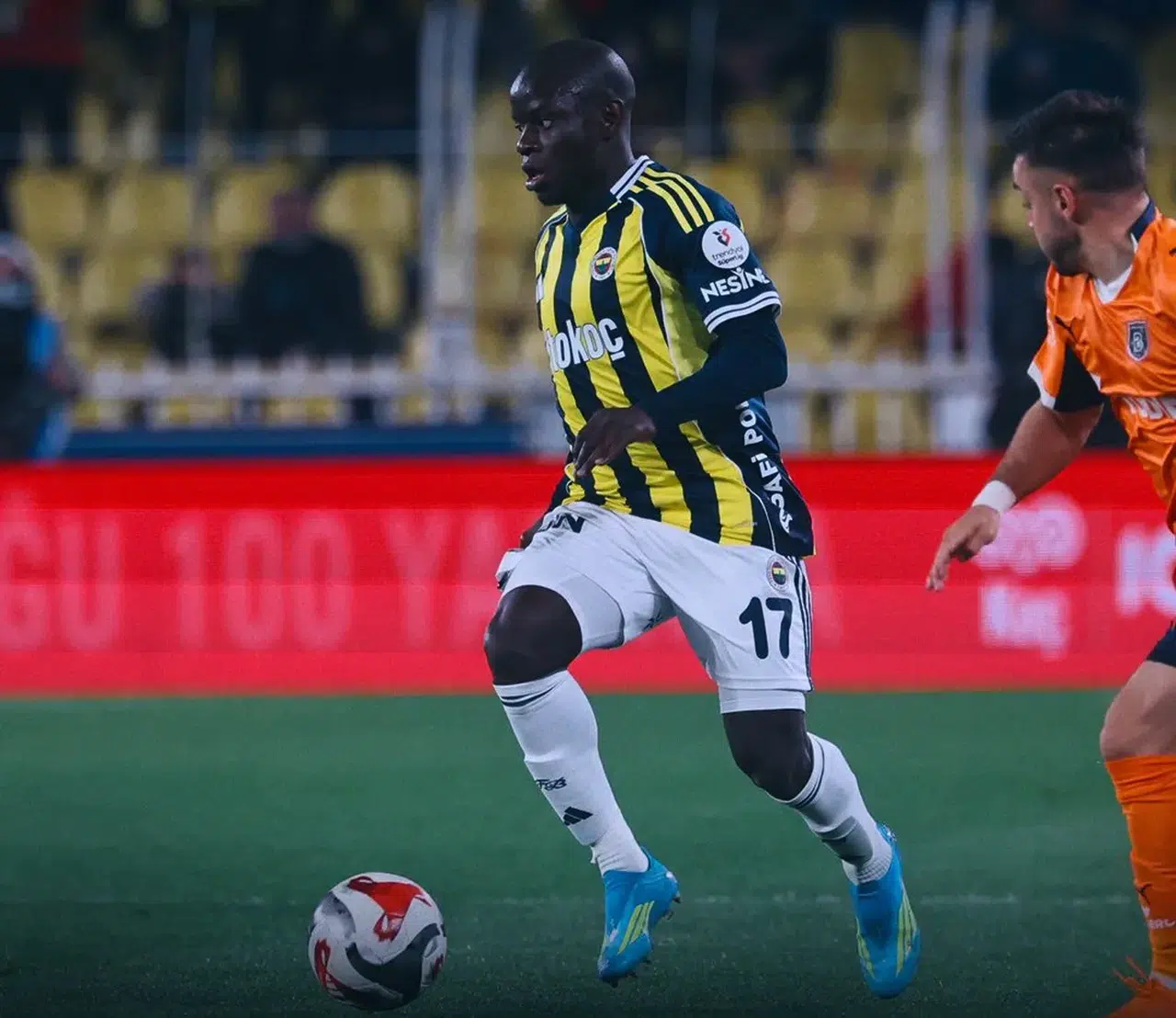 Fenerbahçe Başakşehir Maçı Canlı İzle: İlk Yarıda Eşitlik