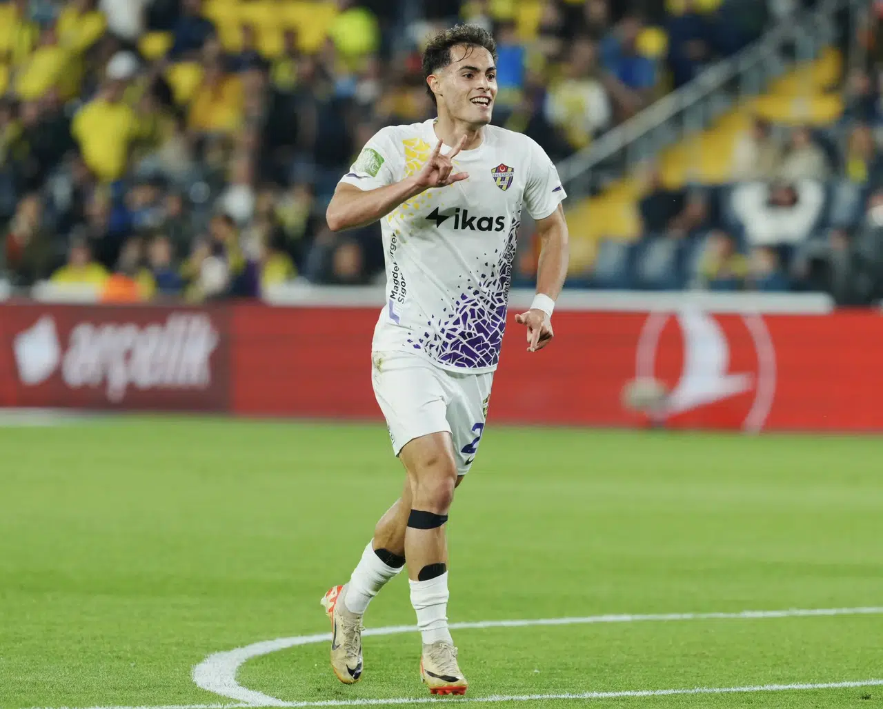 Kadıköy'de Gol Yağmuru: Eyüpspor Kabustan Uyanarak Ligde Kaldı