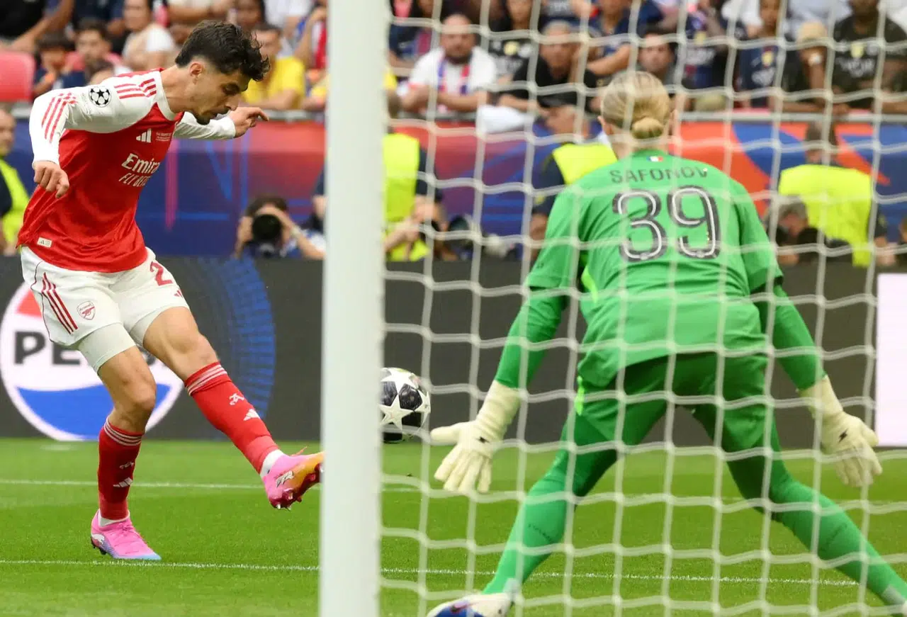 Dev finalde ilk yarı Arsenal'in