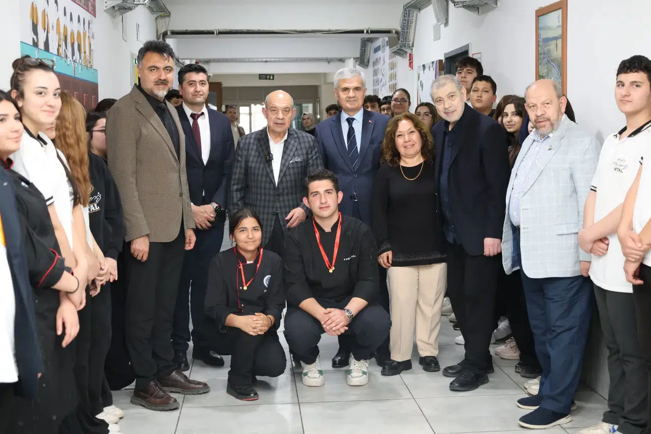 MADO Akdenizli Öğrencilerden Sırbistan'da Büyük Başarı
