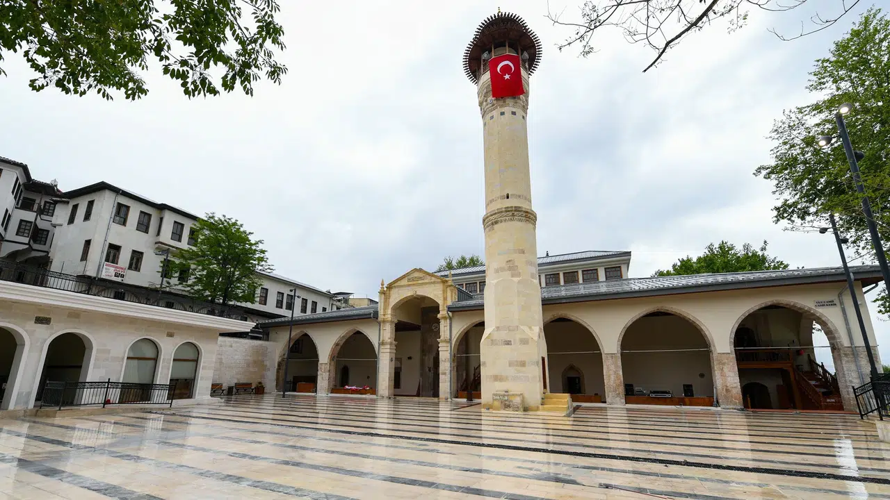 Tarihi Ulu Camii'nin Açılışı İçin Tüm Halk Davet Ediliyor!