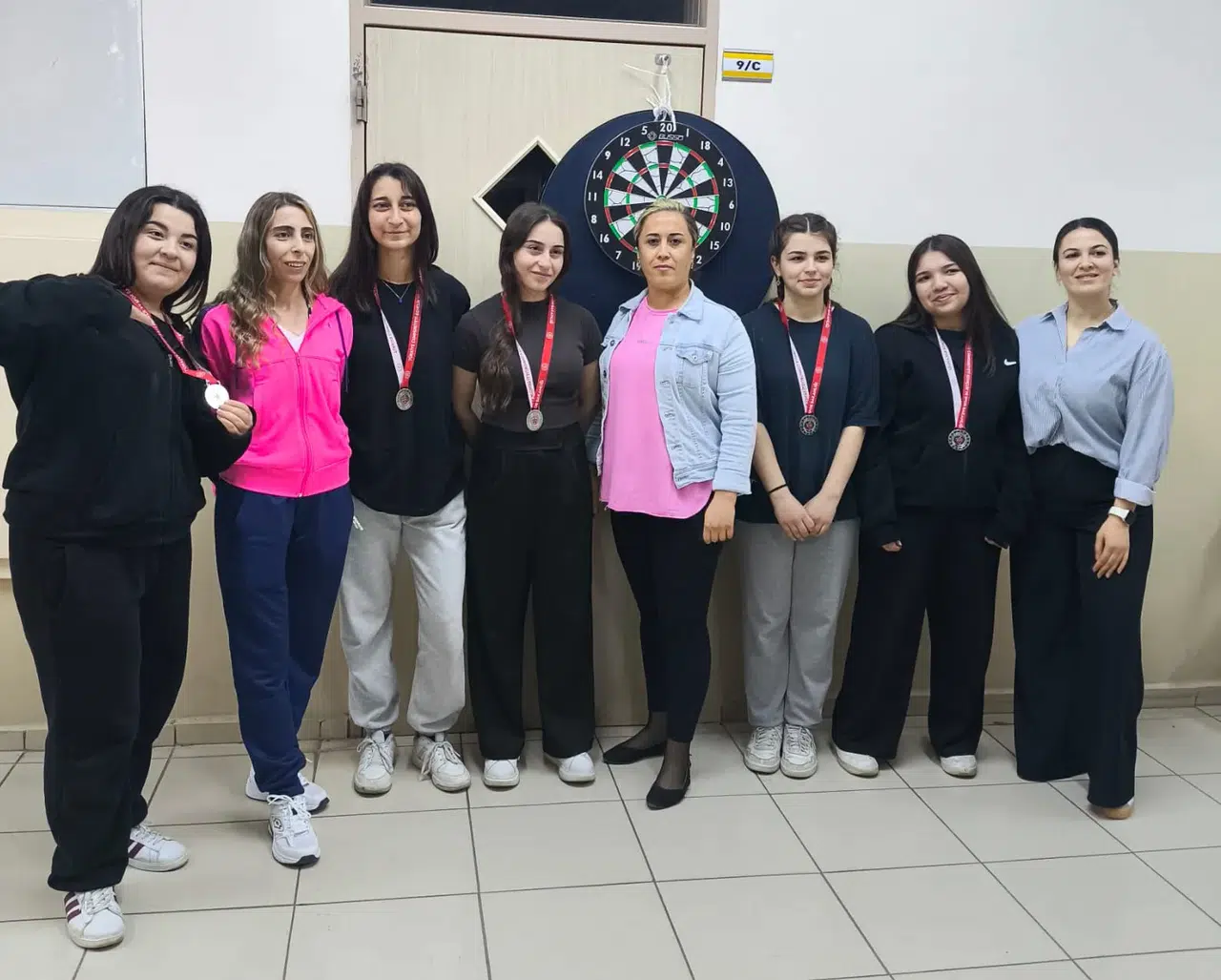 Afşin’de Öğrenciler Hedefi 12’den Vurdu: Dart Turnuvası Düzenlendi