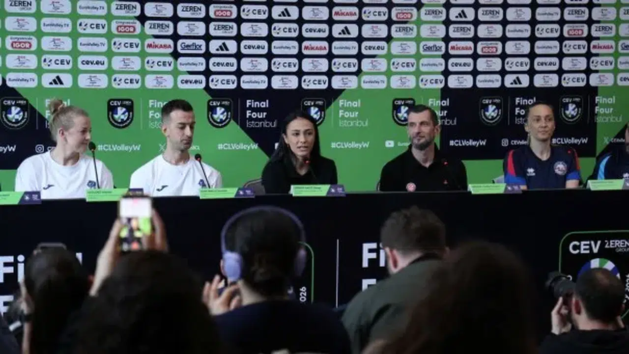 Eczacıbaşı Dynavit Final Four İçin Sahaya Çıkıyor