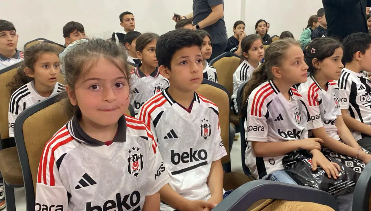 Beşiktaş’tan Hem Moral Hem Hediye Desteği