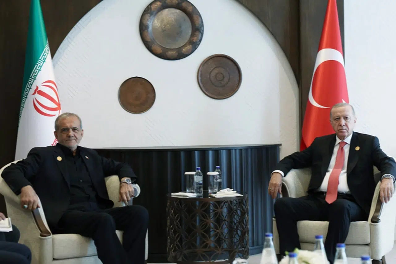 Cumhurbaşkanı Erdoğan, İran Lideriyle Kritik Zirvede Bir Araya Geldi