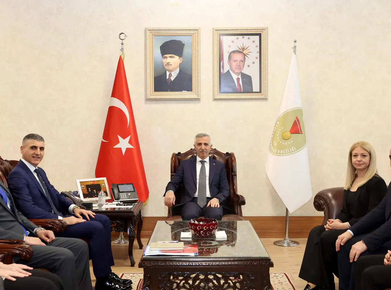 Vali Ünlüer’den SGK Haftası’nda Personeline Tebrik