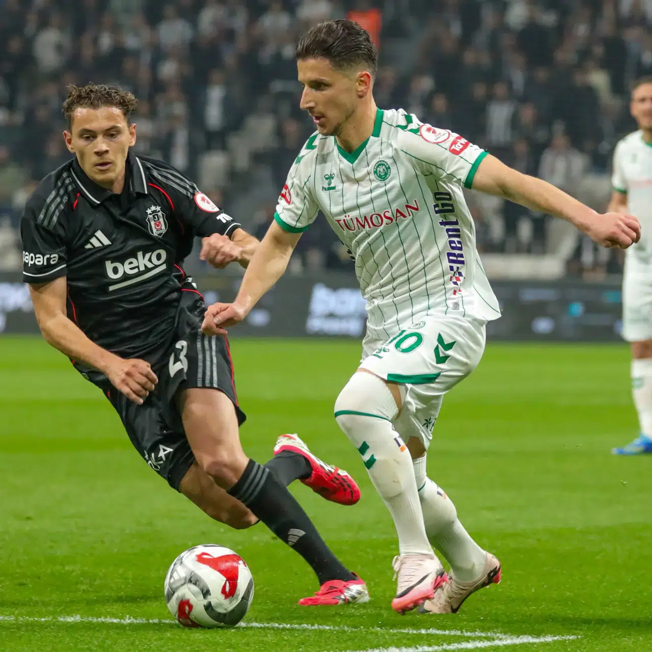 Beşiktaş - Konyaspor Maçı Sonucu: Kartal Evinde Yıkıldı