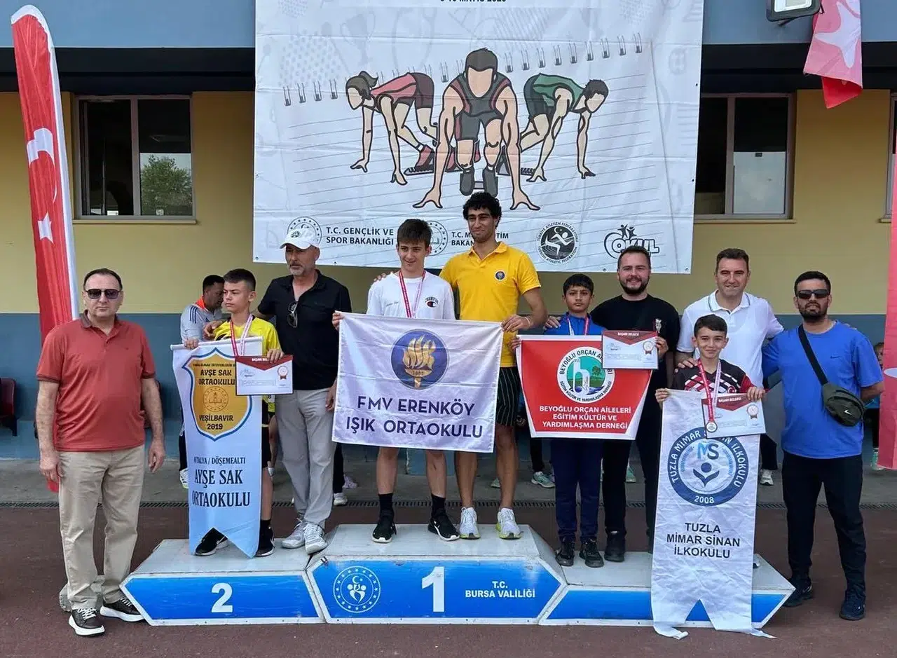 Türkoğlu’ndan Atletizmde Türkiye Derecesi Geldi