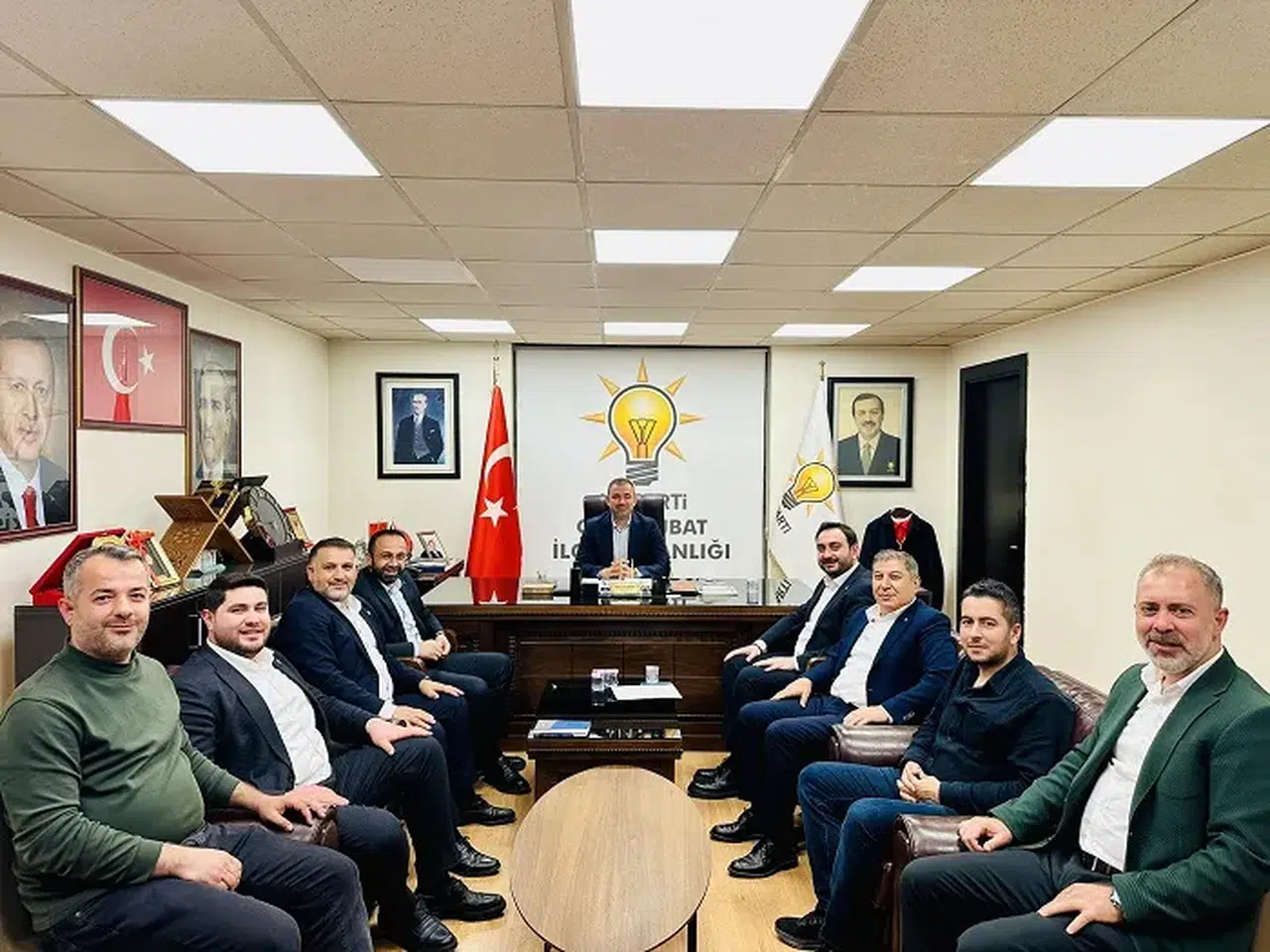 AK Parti İlçe Başkanları Onikişubat’ta Buluştu