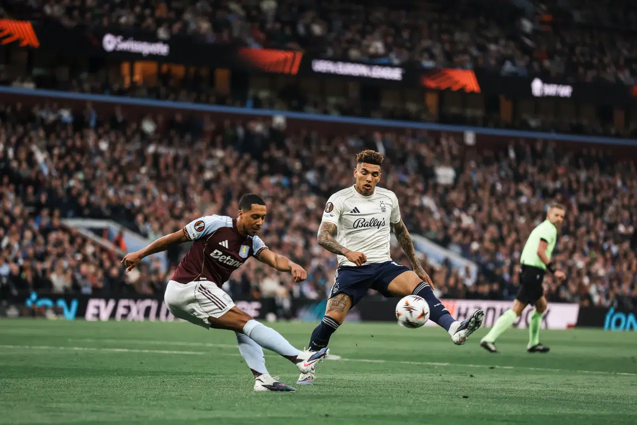 Aston Villa Final Kapısını Aralıyor: 1 - 0
