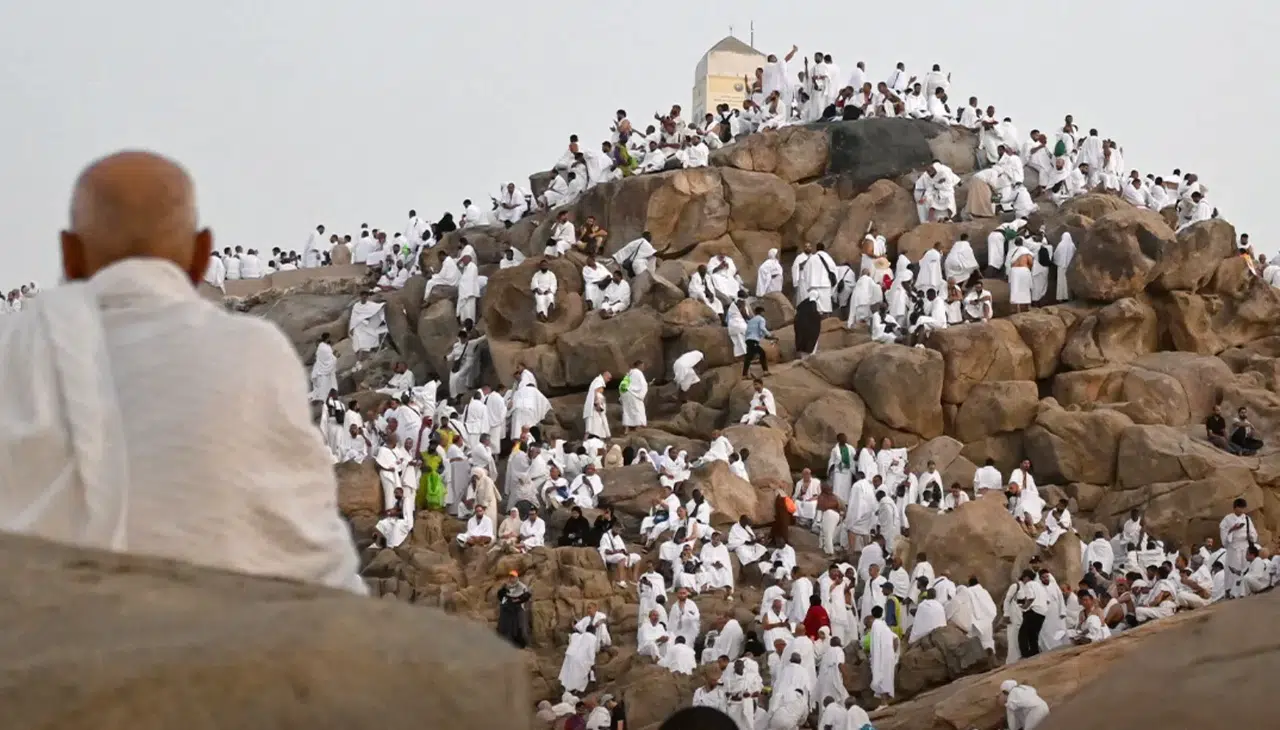 Arafat’ta Milyonlarca Hacı Buluştu