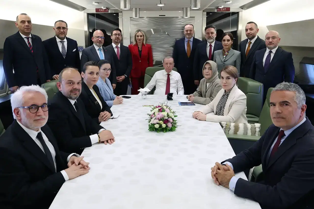 Erdoğan, Kazakistan dönüşü Türk devletleri ile işbirliğini güçlendirme mesajı verdi