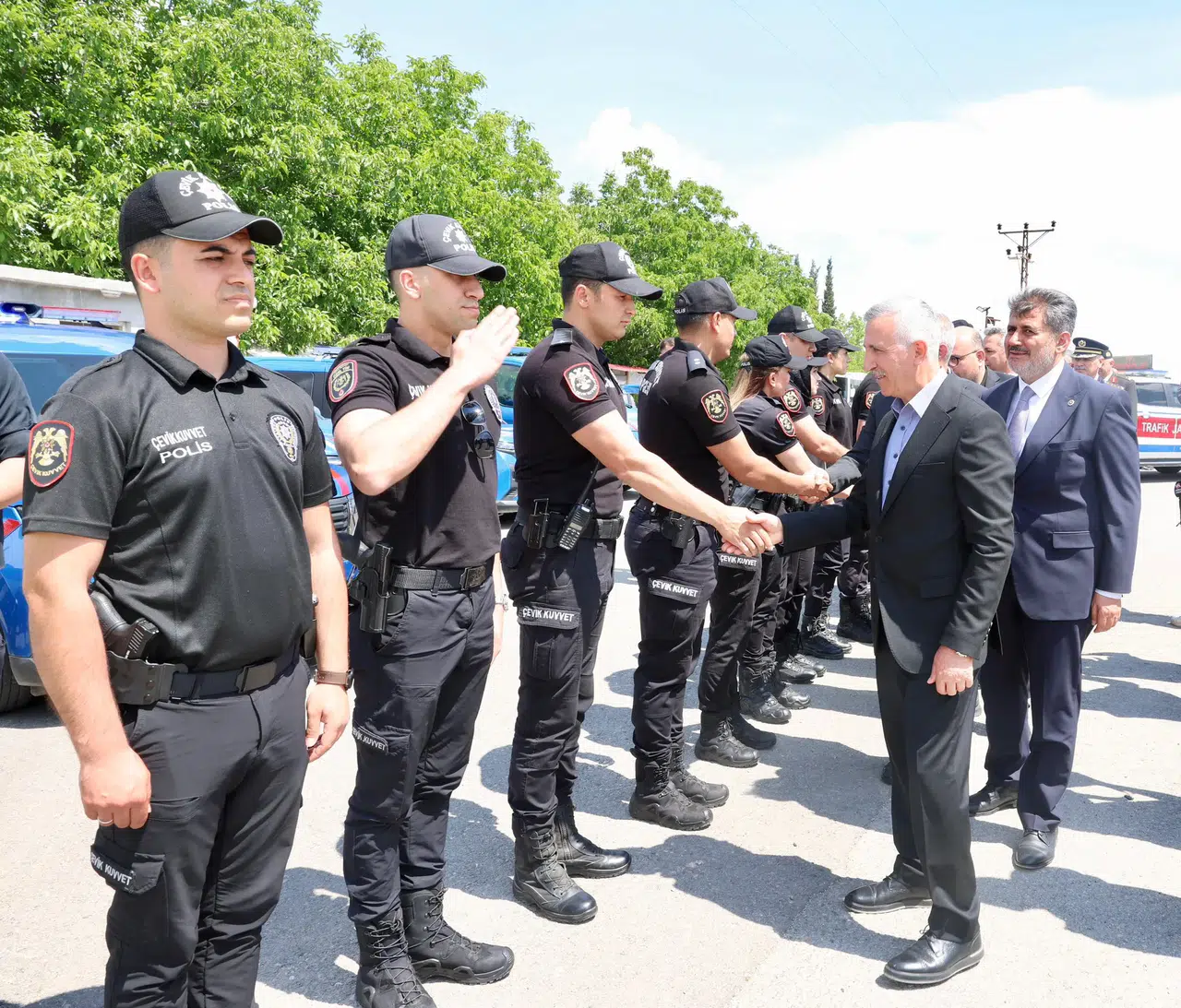 Vali Ünlüer Bayram Tedbirlerini Yerinde İnceledi