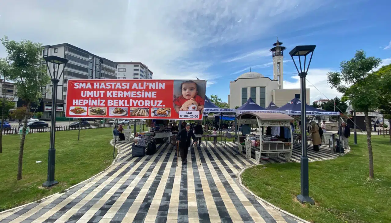 SMA Hastası Ali İçin Yardım Kermesi Başladı