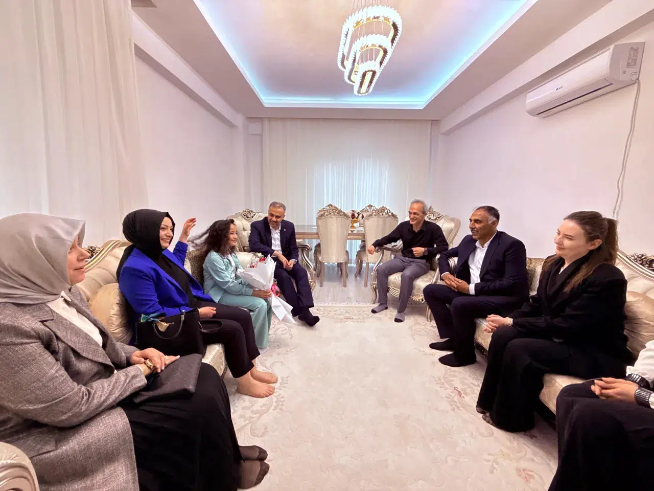 Başkan Toptaş; Ailelerimizin acısını paylaşıyor, evlatlarımızın yanında olmayı sürdürüyoruz