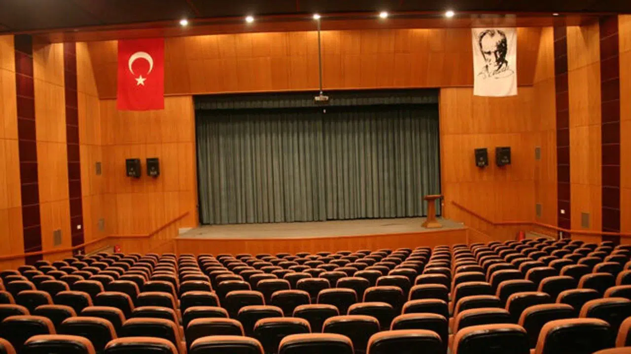 Büyükşehir’den Pazar Günü Kültür Sanat Şöleni