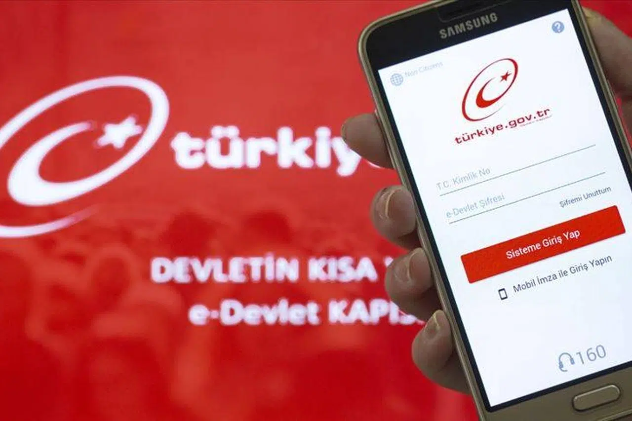 e-Devlet Kapısı'na siber saldırı iddialarına resmi yalanlama geldi