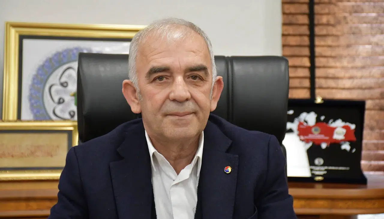 Mustafa Narlı’dan Babalar Günü’nde Anlamlı Mesaj
