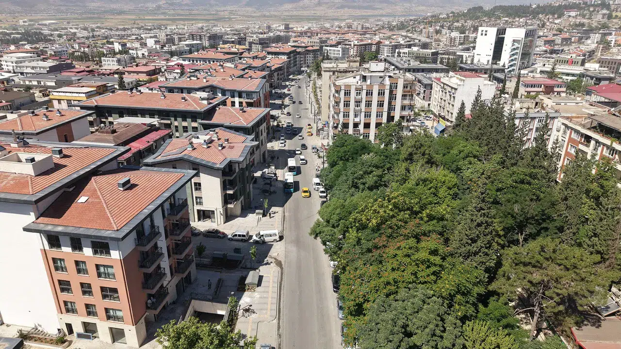 Kahramanmaraş'ta Zübeyde Hanım Caddesi'nde ulaşım dönüşümü başlıyor!
