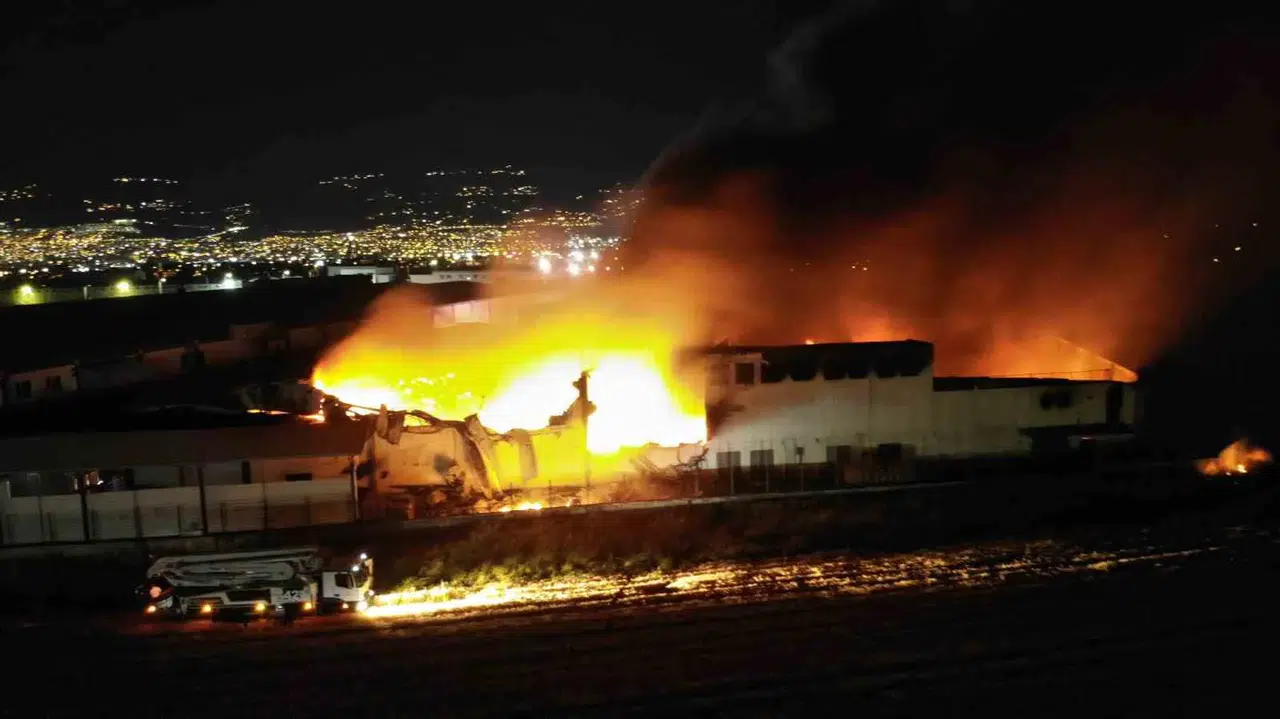 Facianın Boyutu Ortaya Çıktı: Kahramanmaraş'taki Fabrika Yangını Dronla Görüntülendi
