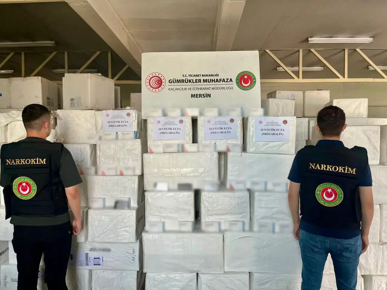 8 Milyar TL’lik Kaçak İlaç ve Yasaklı Madde Operasyonu