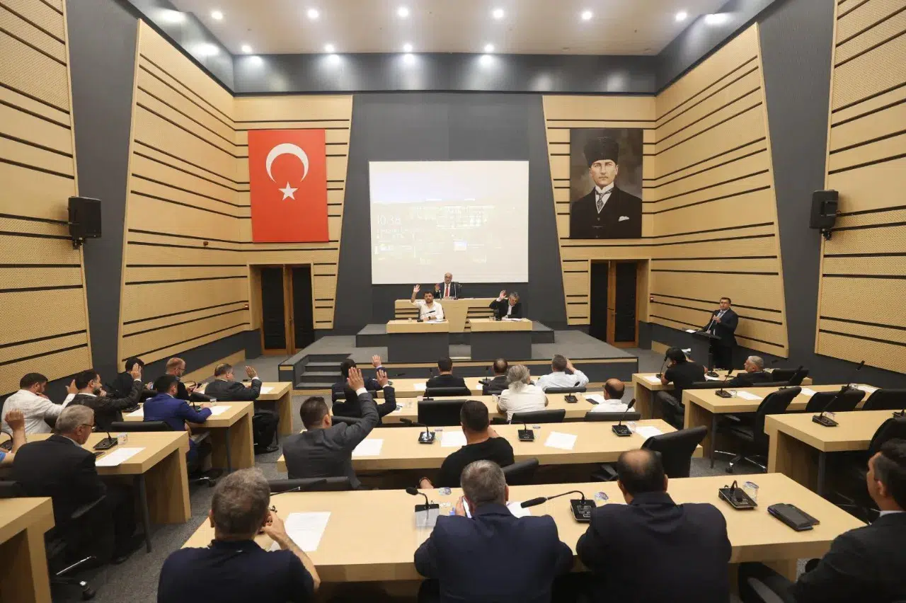 Dulkadiroğlu Belediyesi, Haziran Ayı Meclis Toplantısını Başarıyla Yürüttü