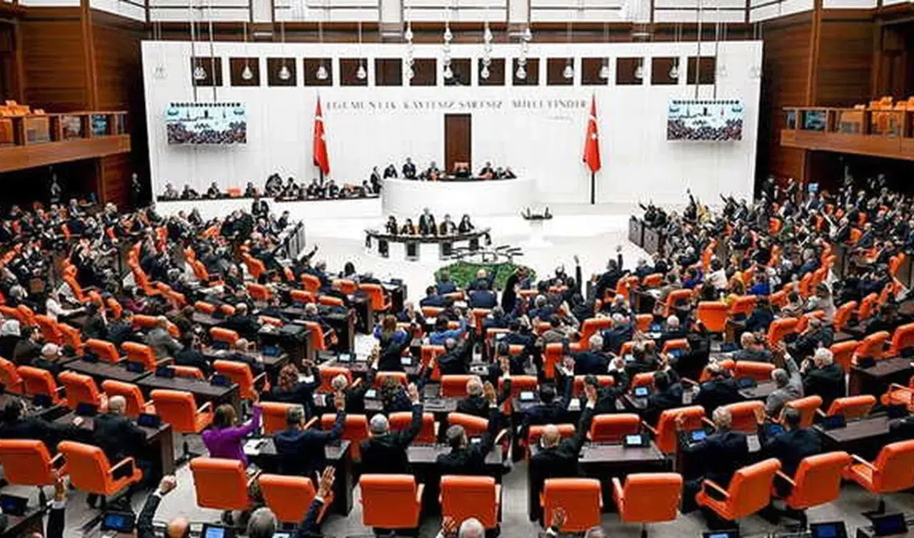 Yeni Resmi Tatil Geliyor! Milyonları İlgilendiren Teklif TBMM'ye Geliyor