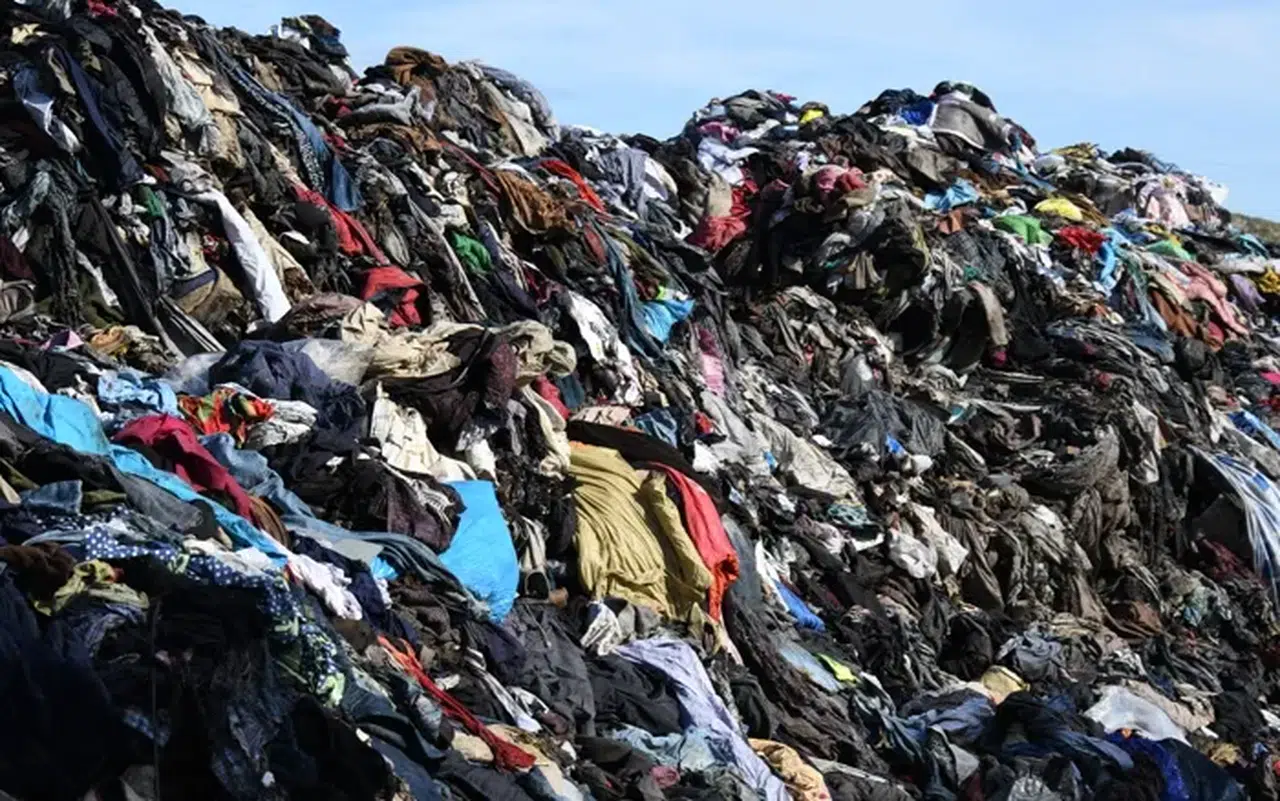 İtalya'dan Türkiye'ye Kaçak Getirilen 4 Bin 200 Ton Çöp Ele Geçirildi!