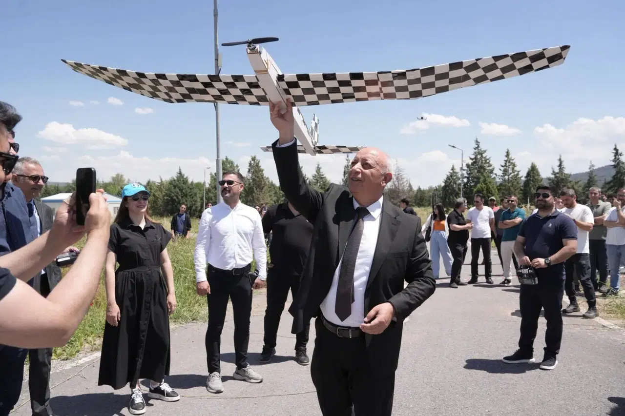 KİÜ Öğrencilerinin İHA Prototipleri İlk Uçuşunu Başarıyla Tamamladı