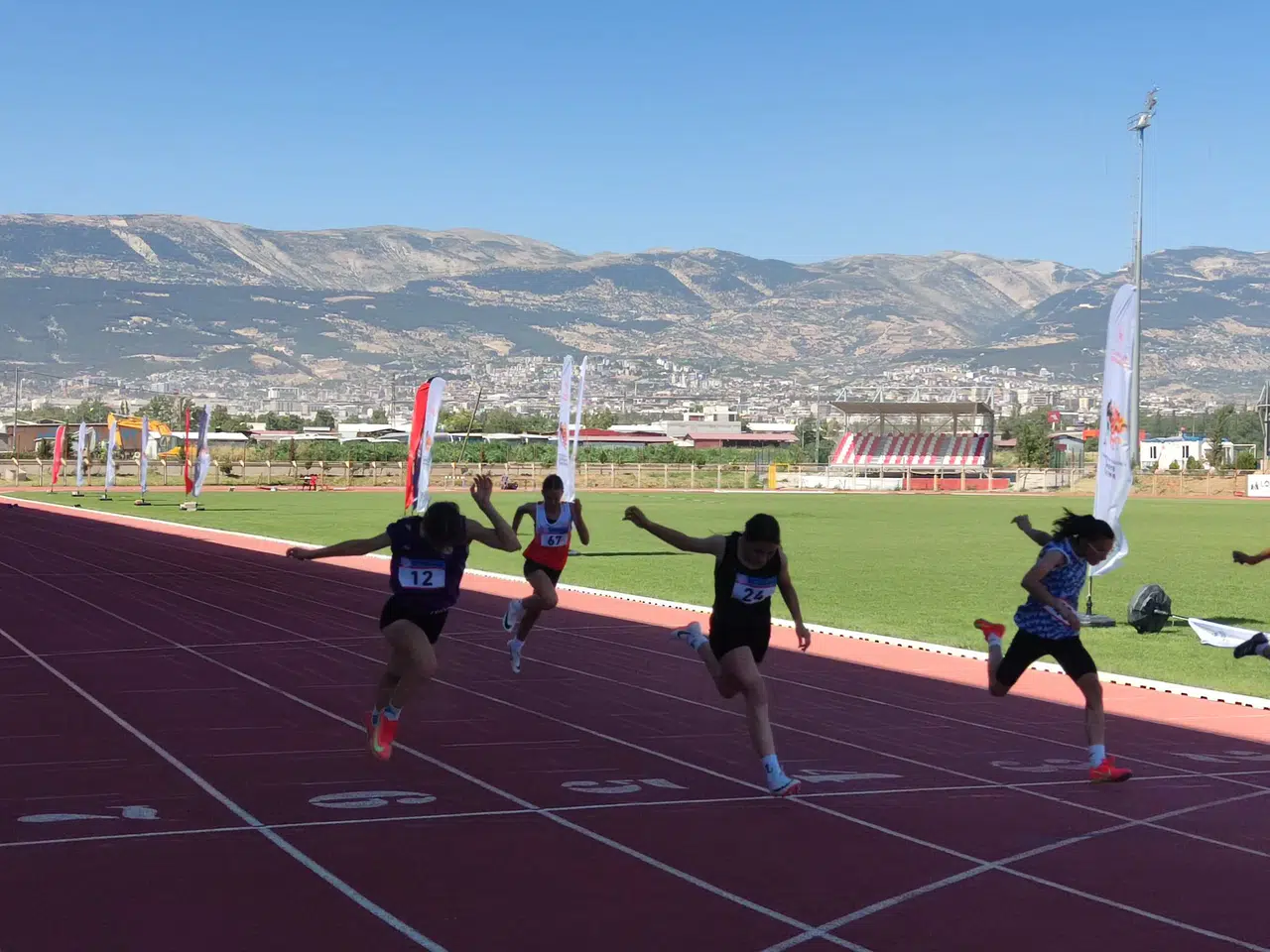 ANALİG Atletizm Heyecanı Kahramanmaraş'ta Tamamlandı