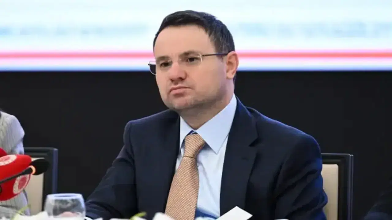 Akaryakıt Operasyonunda 10 Şirkete Kayyum Atandı!