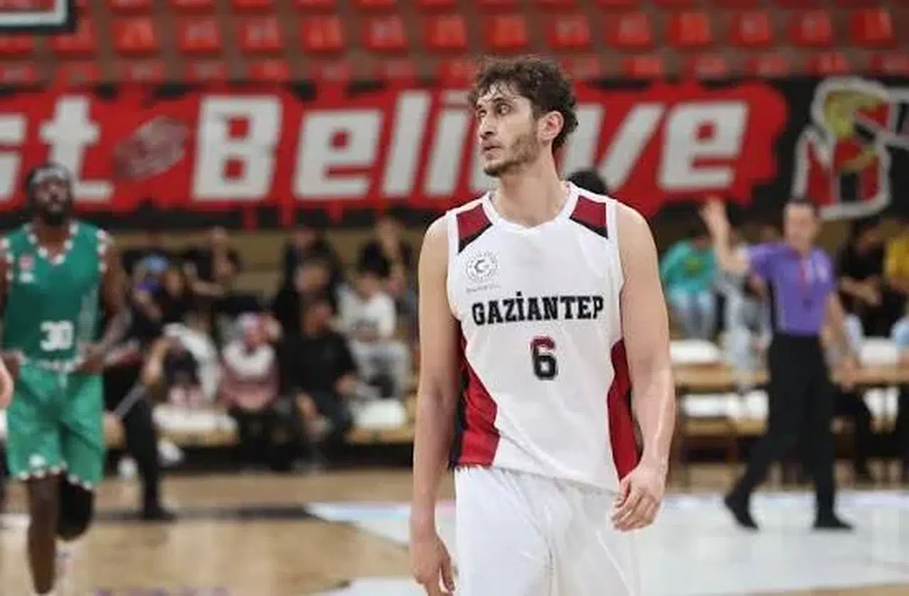 Kipaş İstiklalspor'da İlk İmza Atıldı: Koray Çekici İstiklalspor'da!