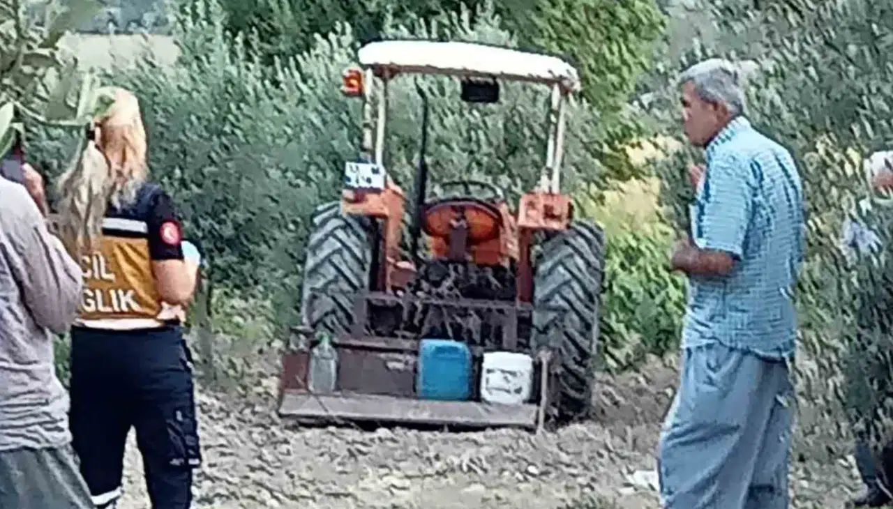 Traktörün altında kalan yaşlı adam hayatını kaybetti