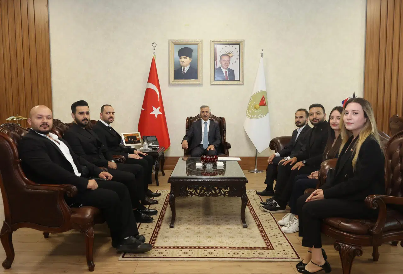 Vali Ünlüer, Kahramanmaraş'ta STK ve Kurum Amirleriyle Bir Araya Geldi