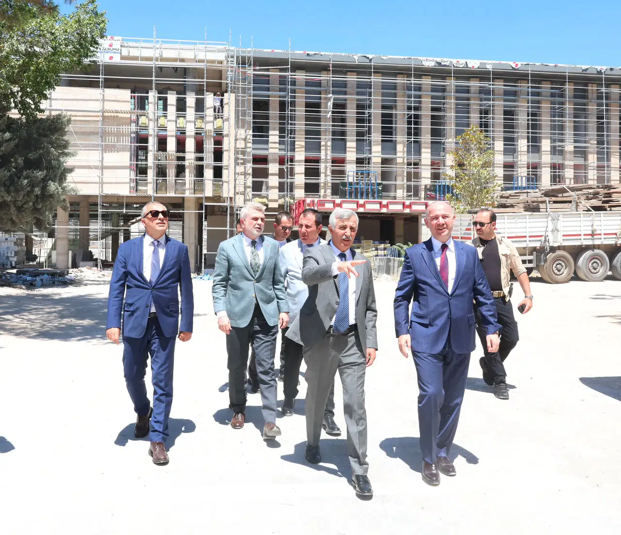 Kahramanmaraş Valiliği'nin Yeni Hizmet Binasında İnceleme