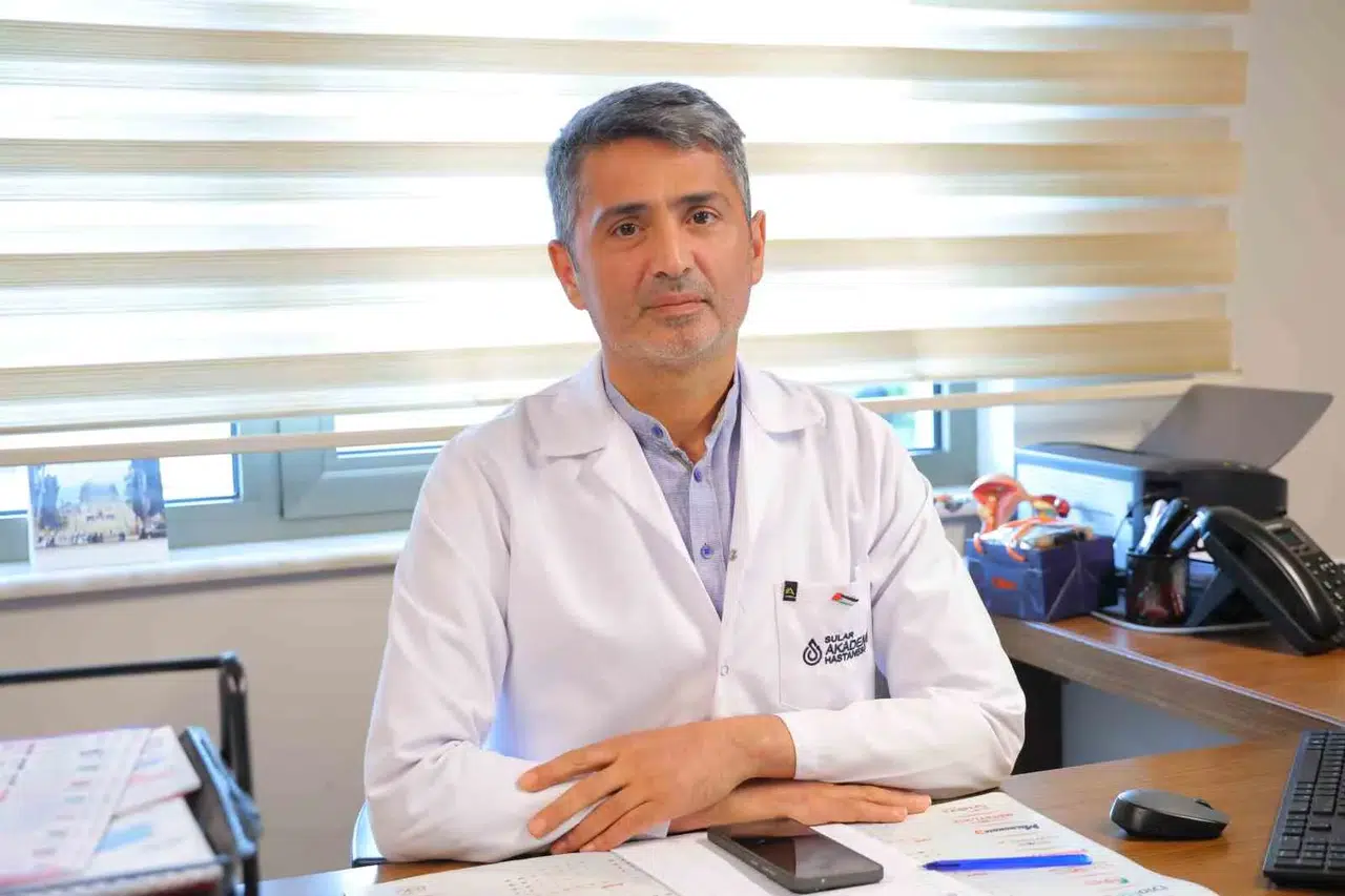 Prof. Dr. Bülent Köstü'den Rahim ve Mesane Sarkmalarında Erken Tedavi Uyarısı